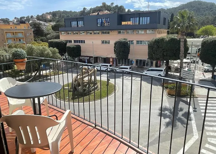 Aparthotel El Sol 3*