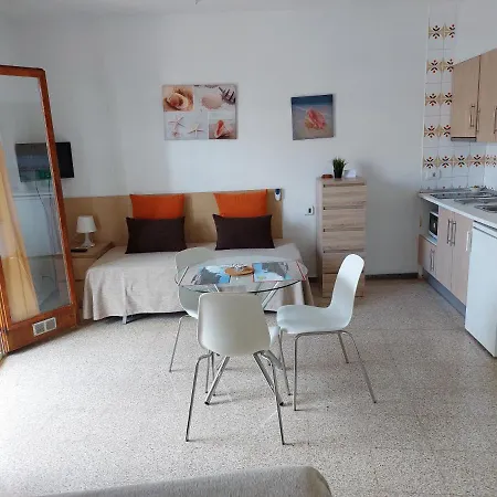 El Sol アパートホテル