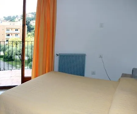 Apart Otel El Sol 3*